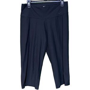 Nike Women’s Dri‎ Fit Training Capri Pull-On Black Size Medium